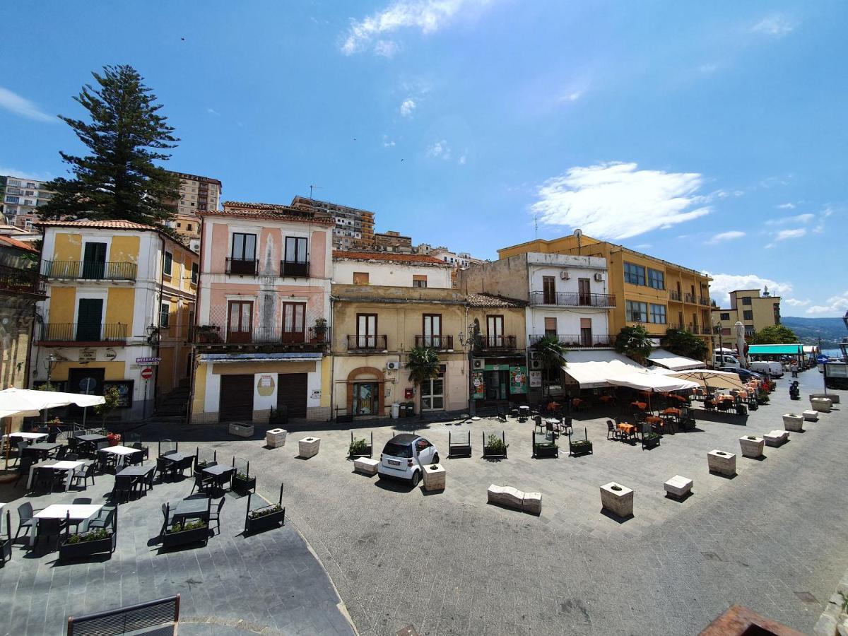 La Meridiana - Centro Storico Di Pizzo المظهر الخارجي الصورة